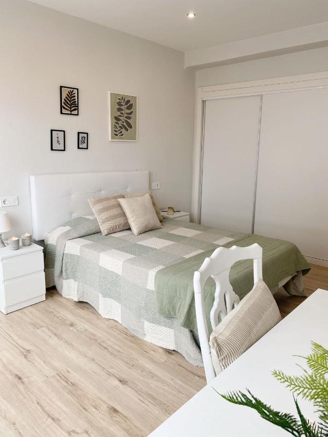 Bright In The Center Of Apartamento